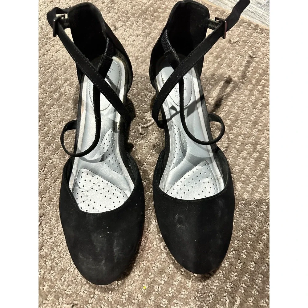 Dex Flex Black Suede Ankle Strap Low Wedge Heels Women's Size 9.5 Good Work Chic